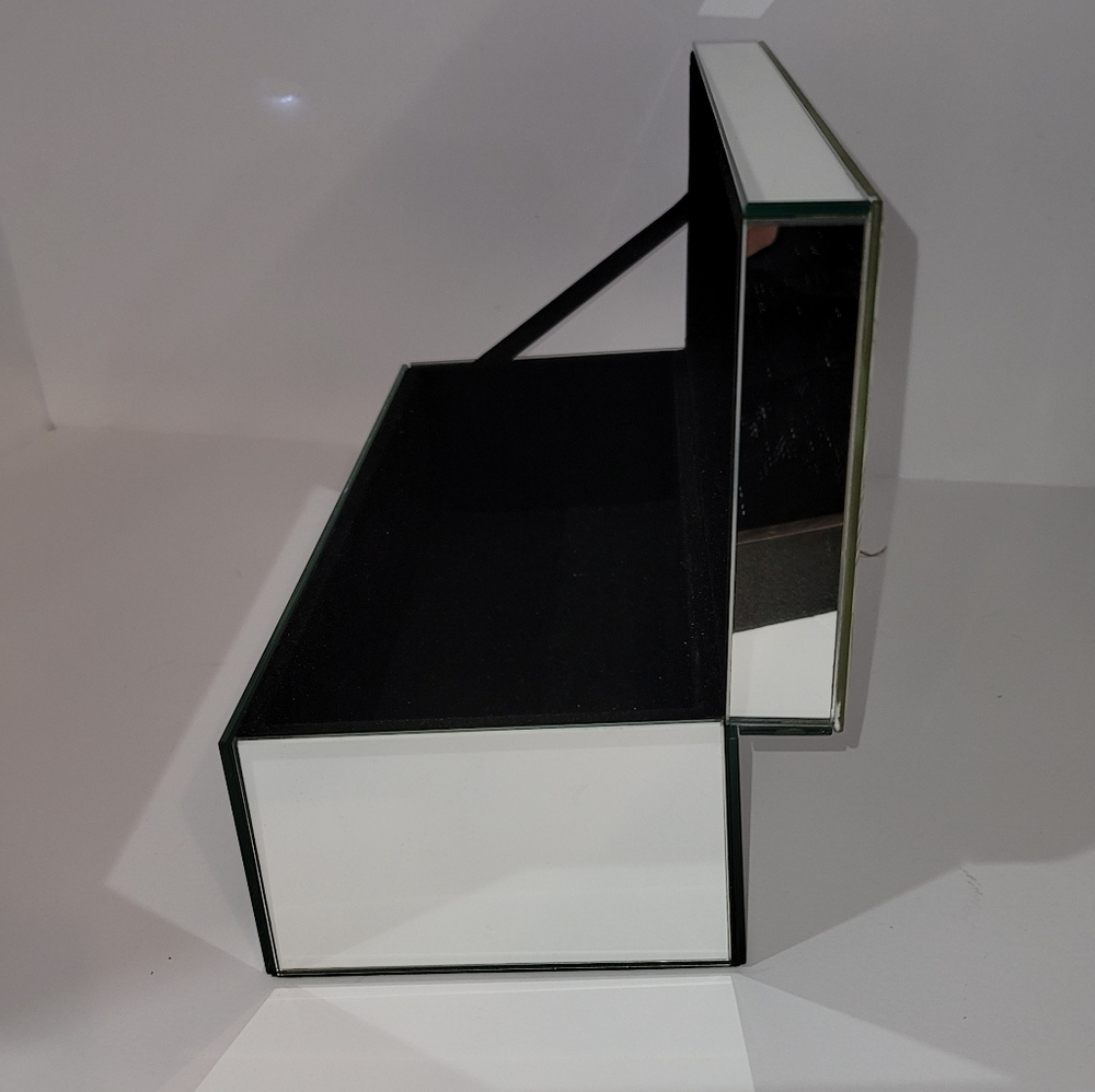 Mirrored Decorative Storage Box - Picture 5 of 8